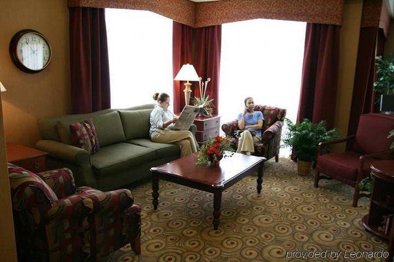 Hampton By Hilton Litchfield