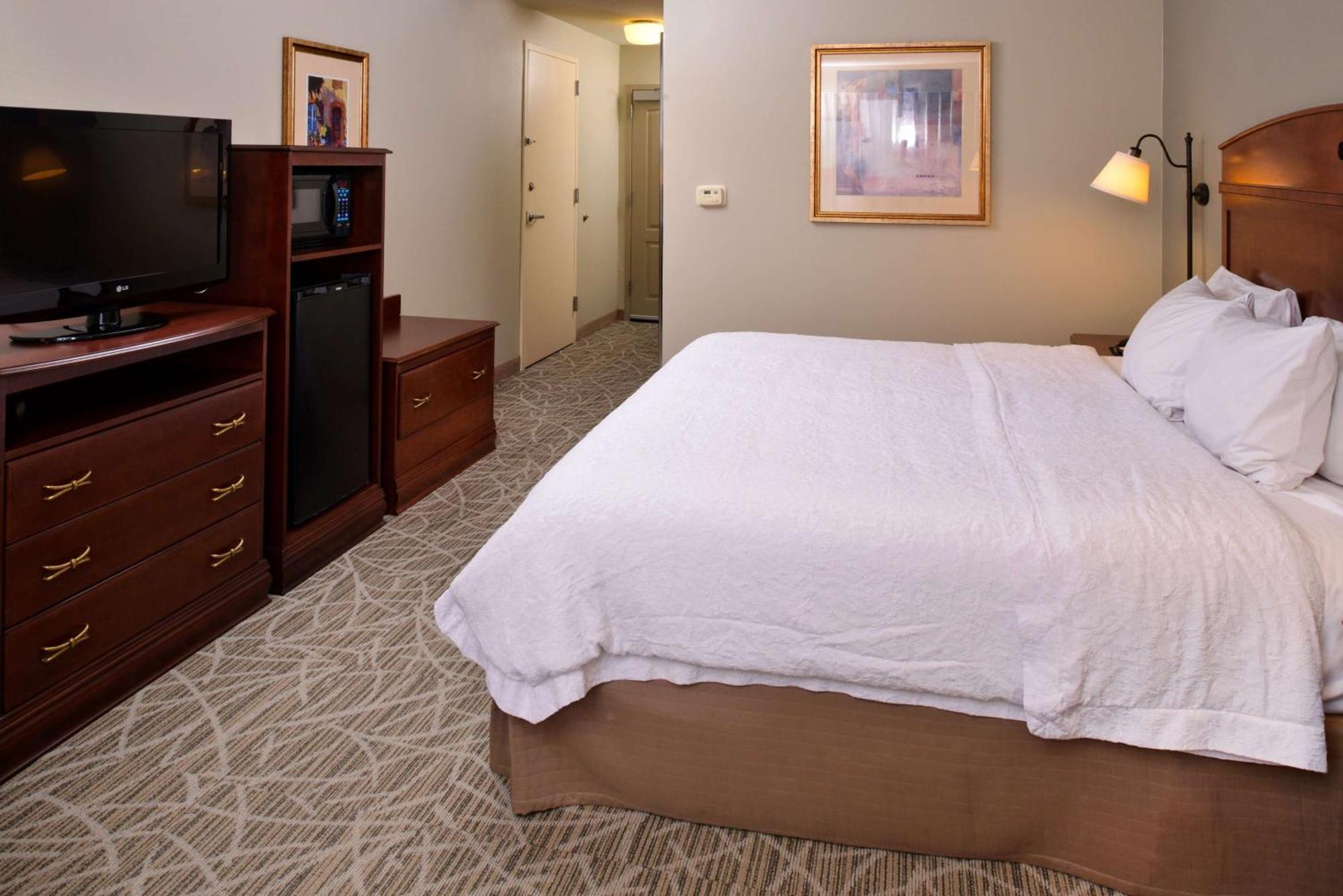 Hampton By Hilton 3* Litchfield