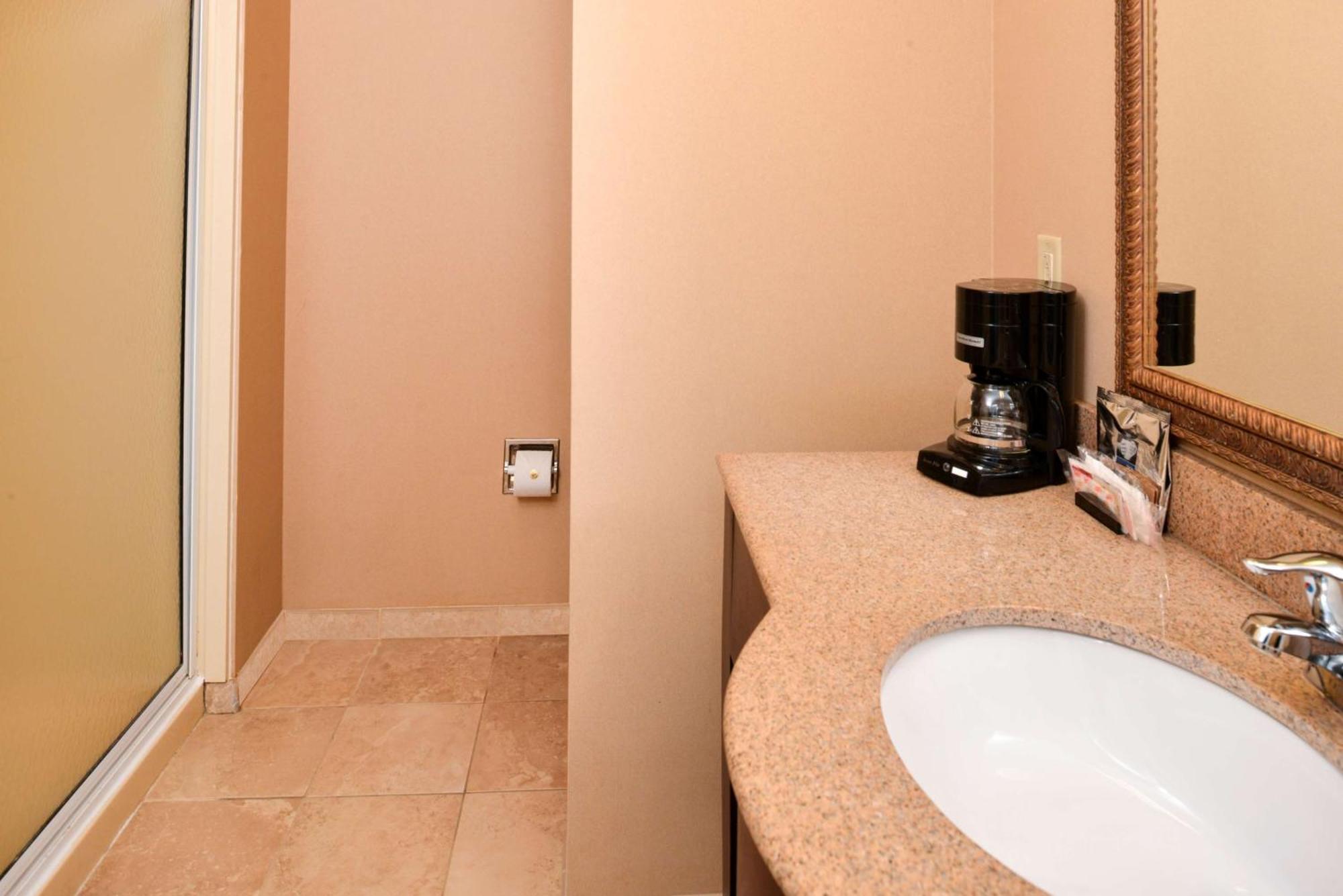Hampton By Hilton 3* Litchfield