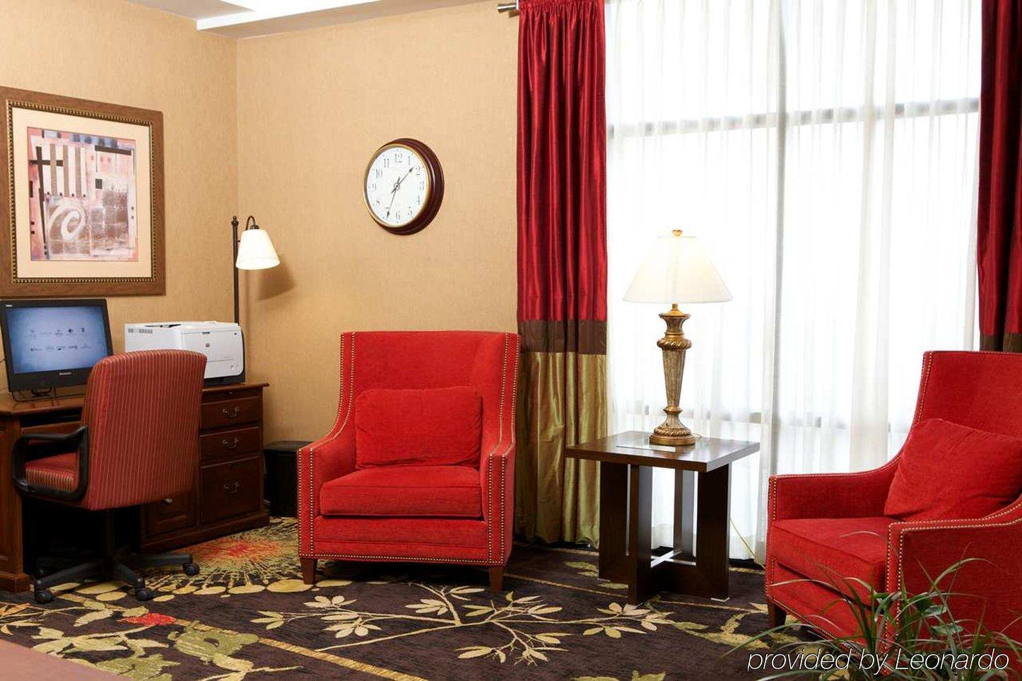 Hampton By Hilton Hotel 3*
