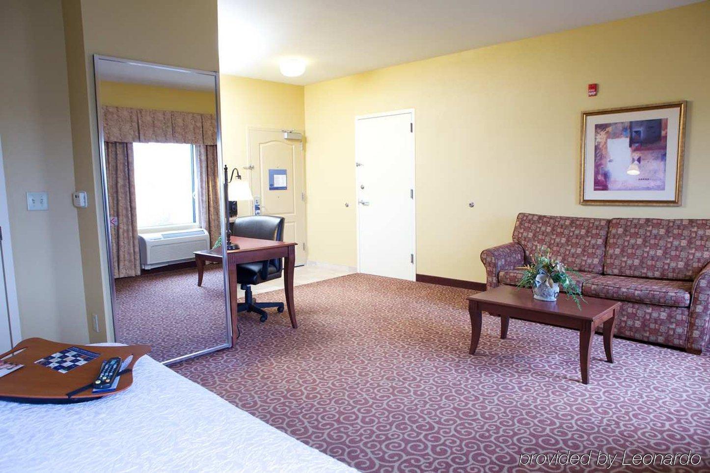 Hampton Hotel