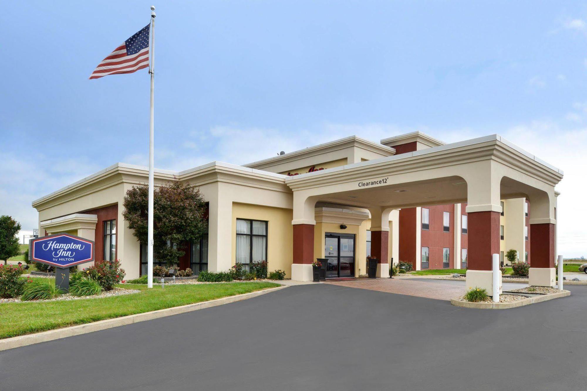 Hotel Hampton 3*