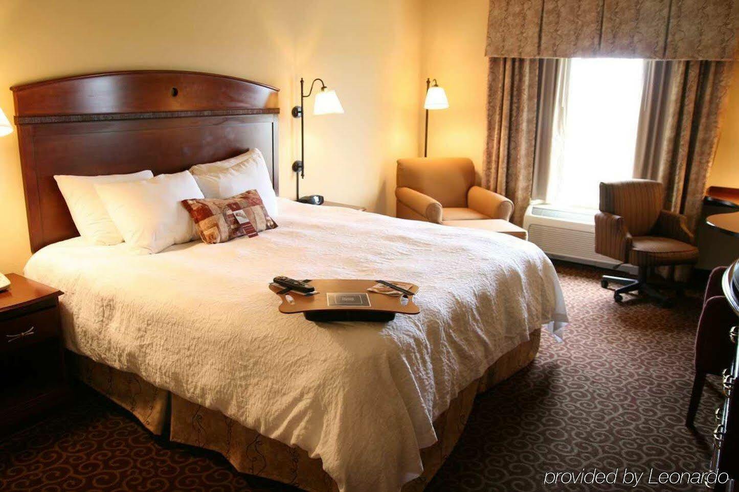 Hotel Hampton